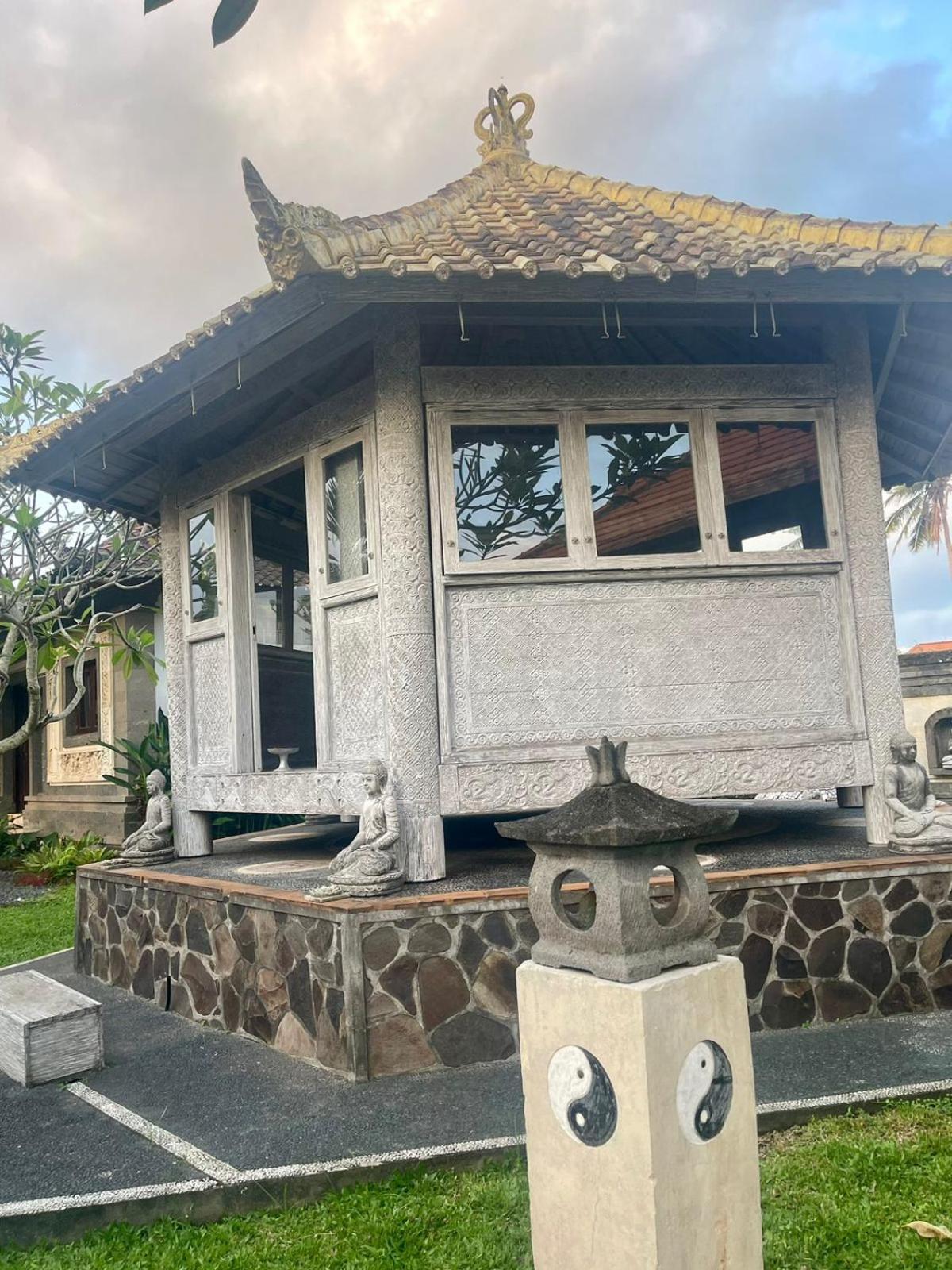 Arbathu Villa Ubud エクステリア 写真