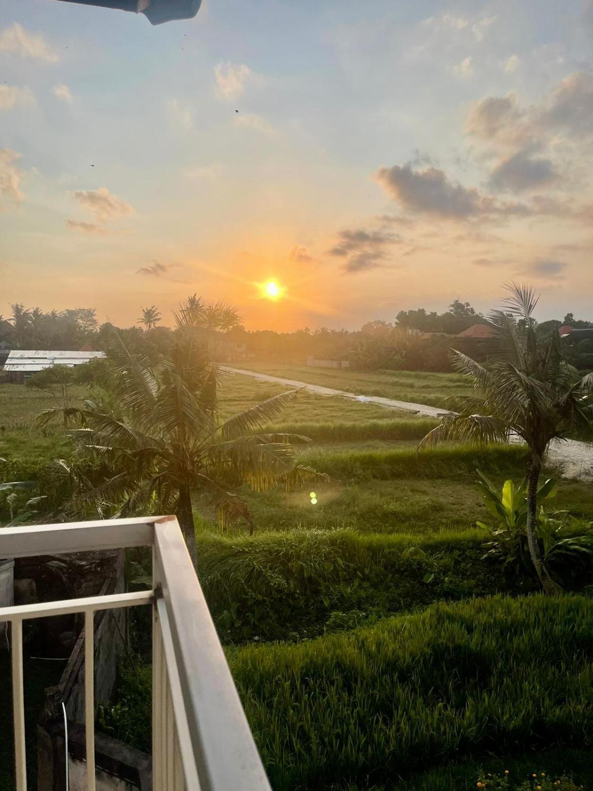 Arbathu Villa Ubud エクステリア 写真
